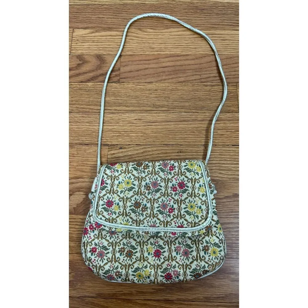 Vintage La Regale Gold Evening Bag Shoulder Purse Beaded Strap Embroidered